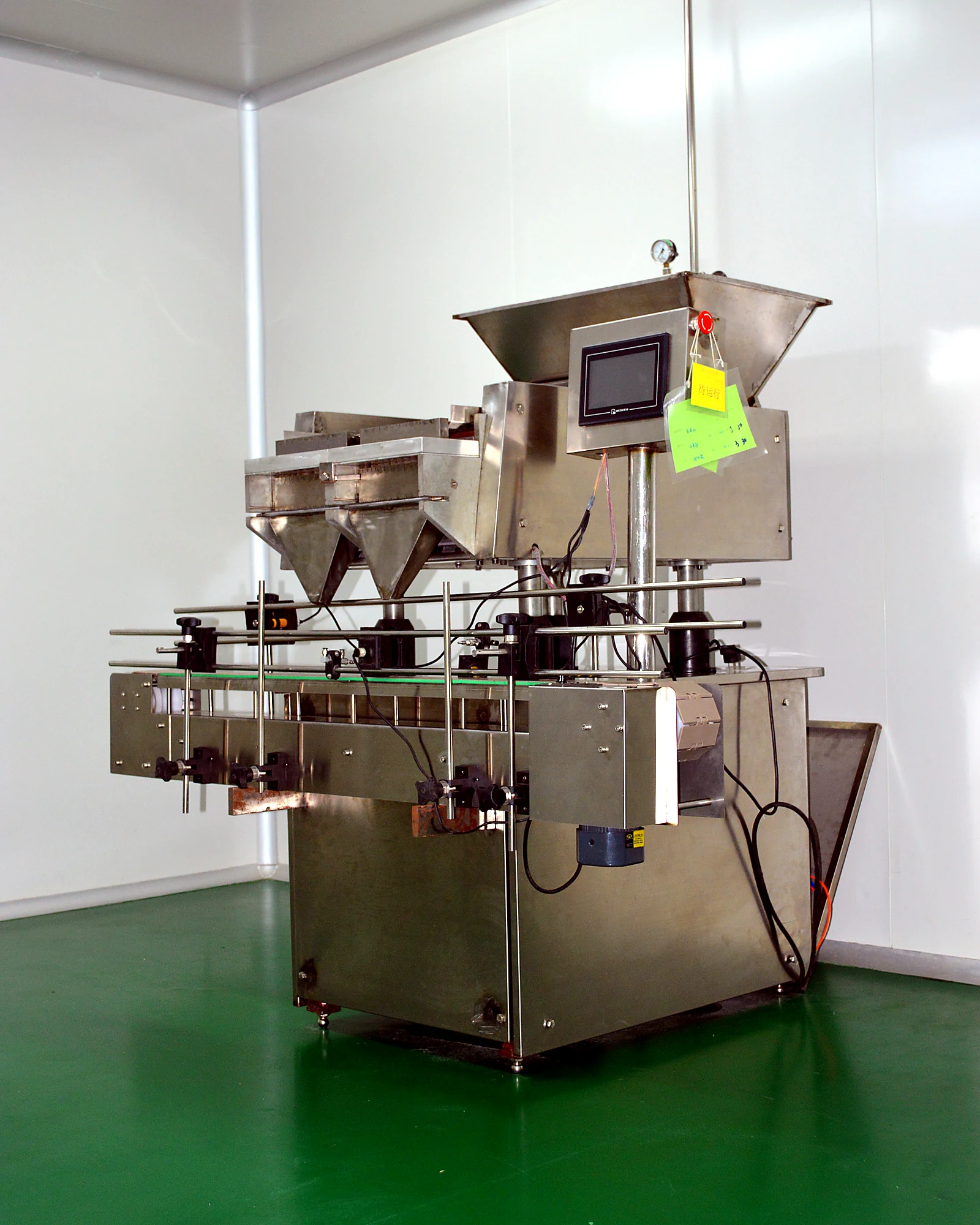 Cranberry D-Mannose Capsules - Counting and bottling