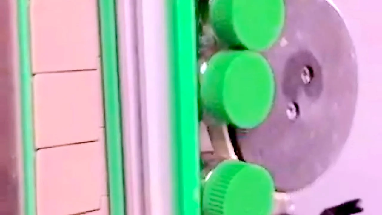Liquid Supplement Manufacturing production detail image